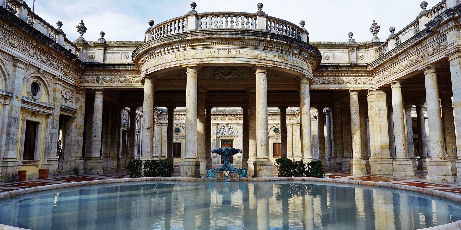 Terme di Montecatini SPA — Punto di interesse a Lucca, Lucca