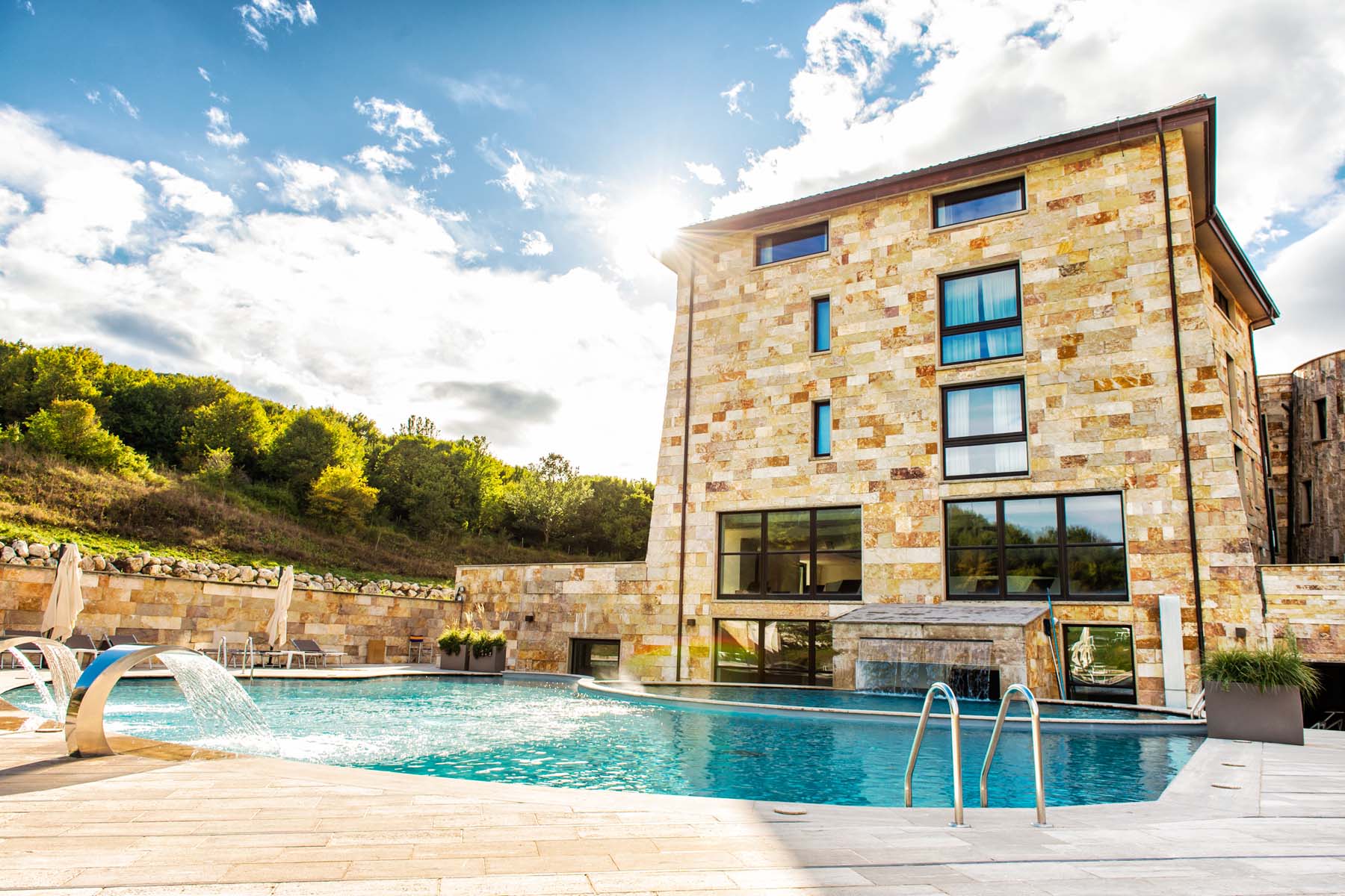 Aqua Montis Resort & Spa — Punto di interesse a Sulmona, L'Aquila