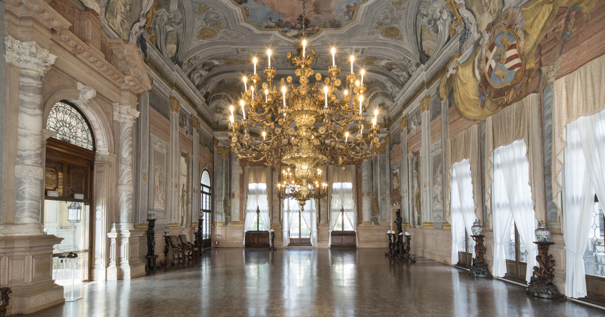 Ca' Rezzonico — Punto di interesse a Venezia, Venezia