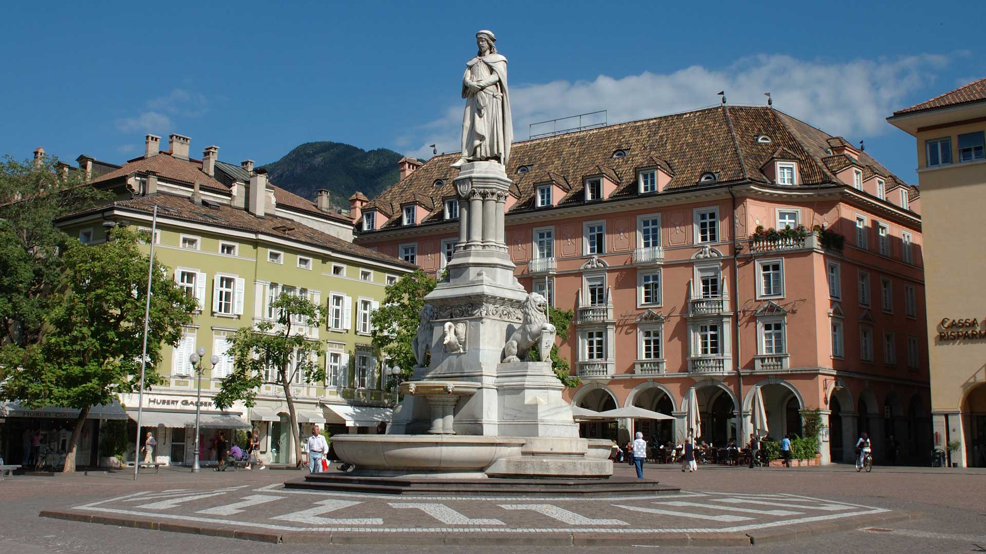 Monumento a Walther von der Vogelweide — Punto di interesse a Bolzano, Bolzano