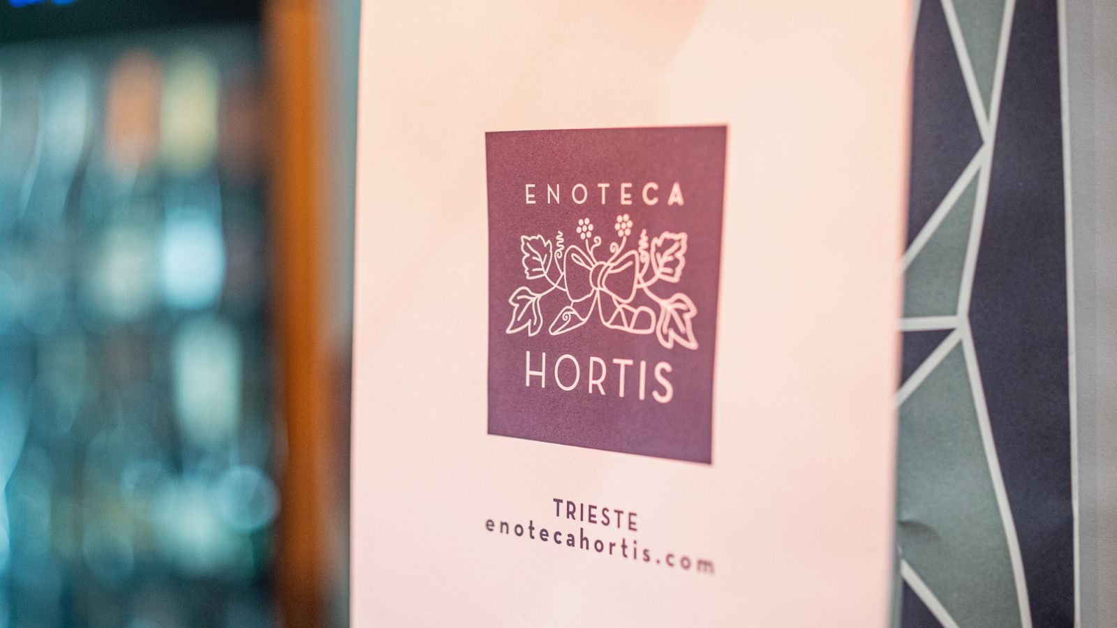 Enoteca Hortis - vini da condividere