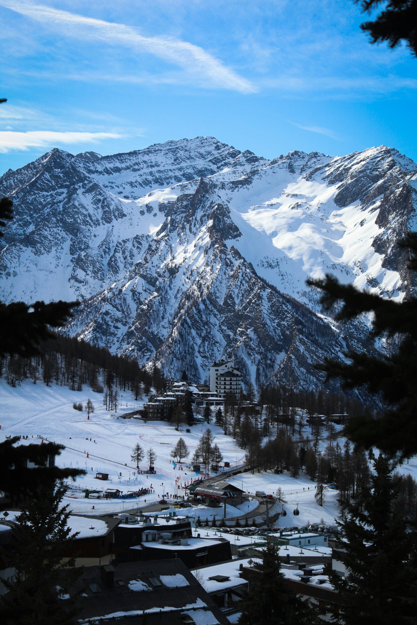 Le Valli Olimpiche: Montagna in Tutte le Stagioni
