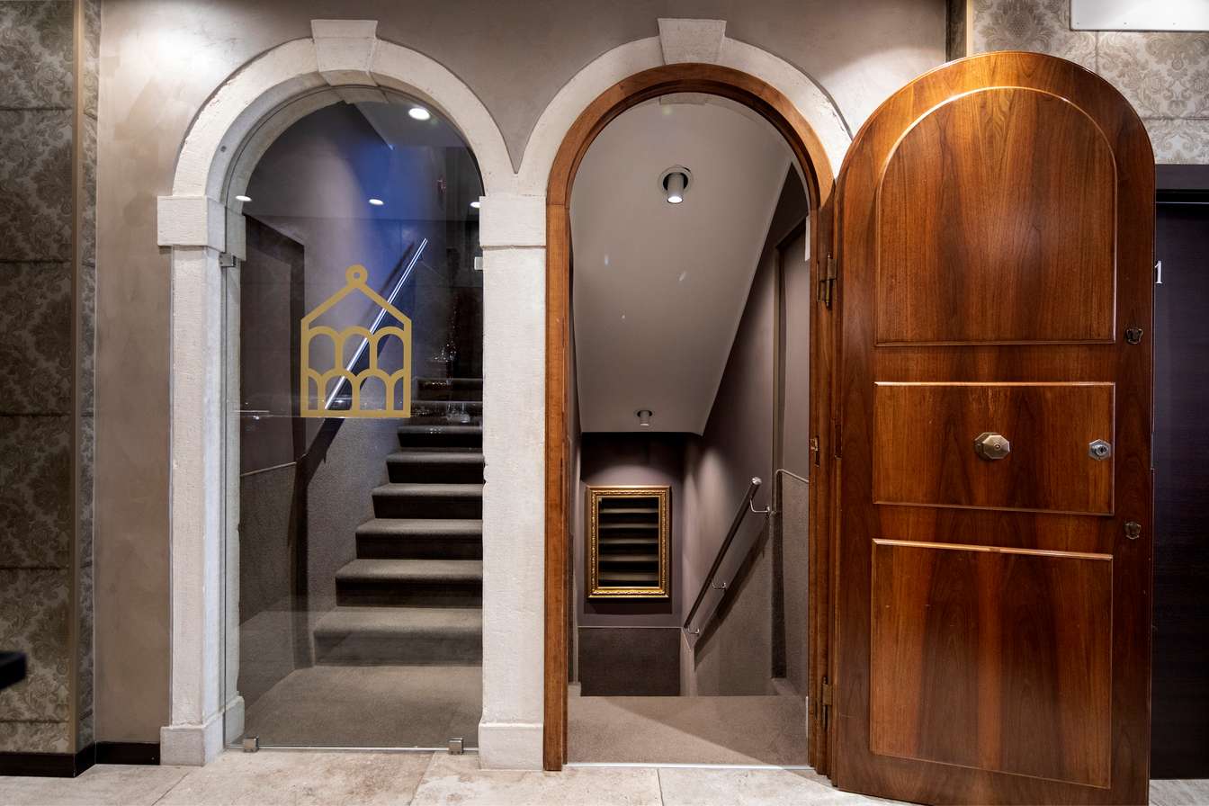 Hotel alle Guglie — Punto di interesse a Venezia, Venezia