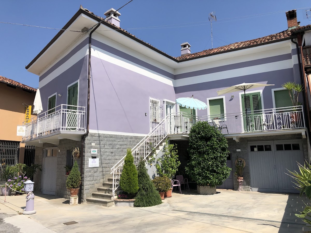Cortile Gancia Sweet House — Alloggio a Cherasco, Cuneo