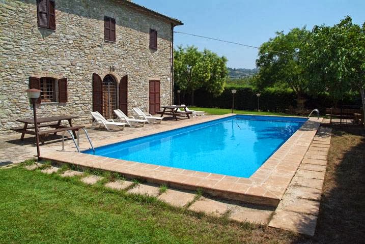 Agriturismo Nizzi — Alloggio a Assisi, Perugia
