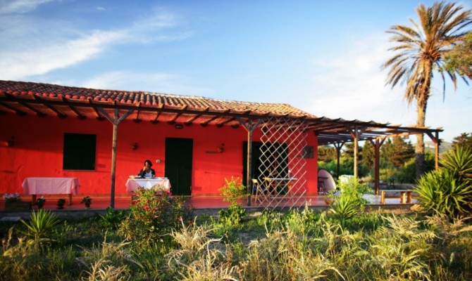 Bainas Bio Agriturismo — Alloggio a Bosa, Oristano