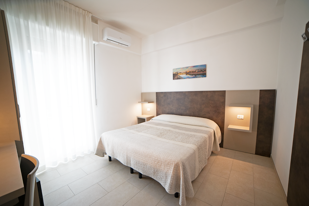 Hotel Mara — Alloggio a Rimini, Rimini