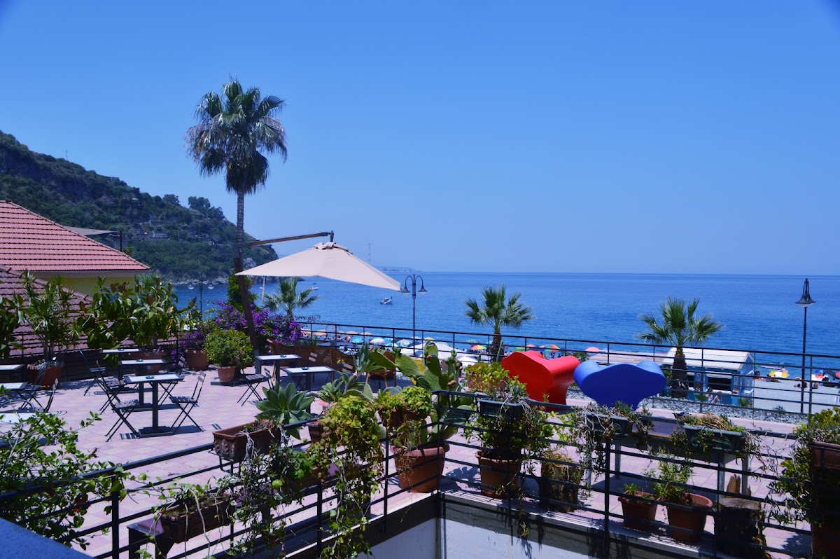 Hotel Le Sirene - Scilla (RC) — Alloggio a Scilla, Reggio Calabria