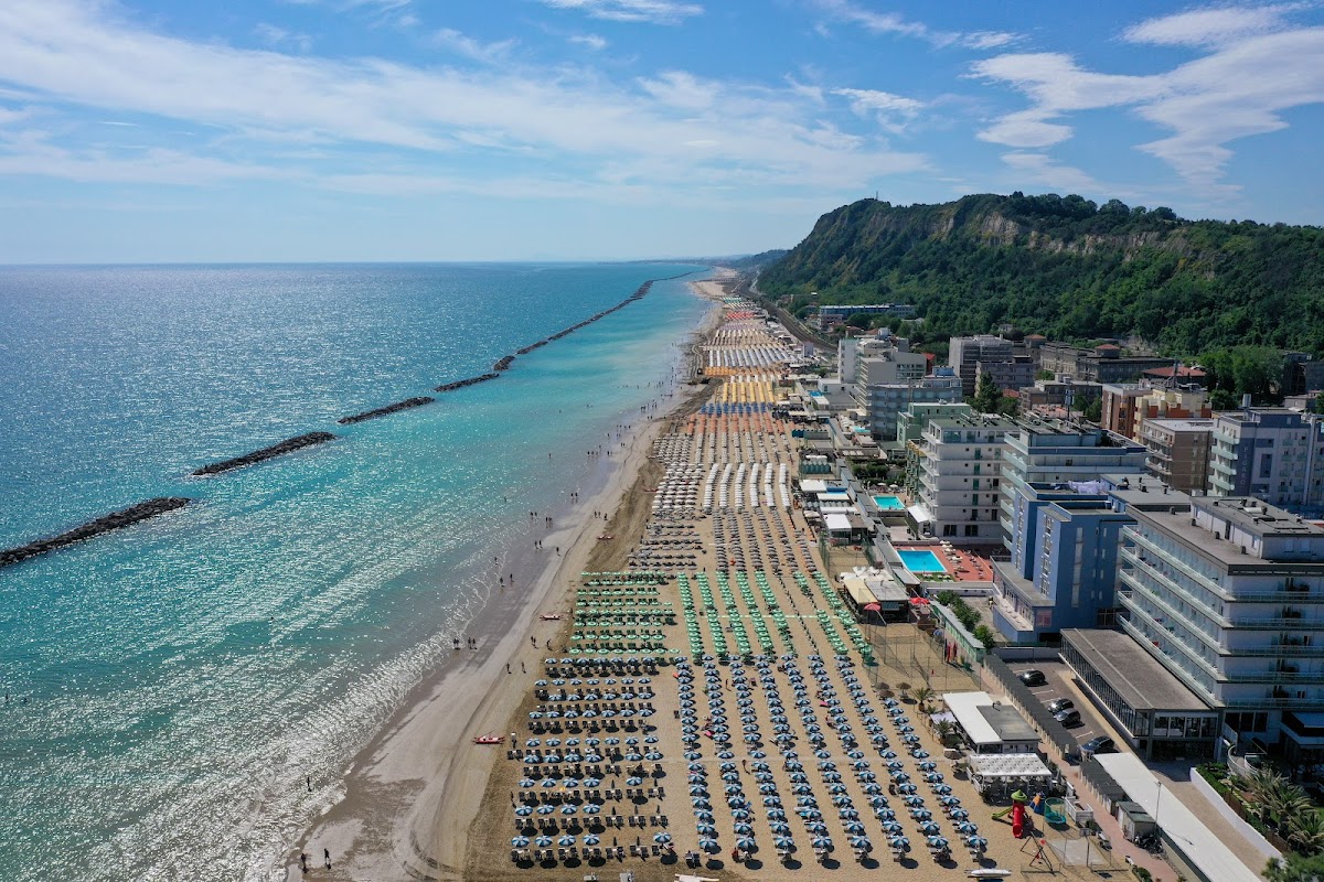 Amadei Hotel Promenade — Alloggio a Pesaro, Pesaro e Urbino