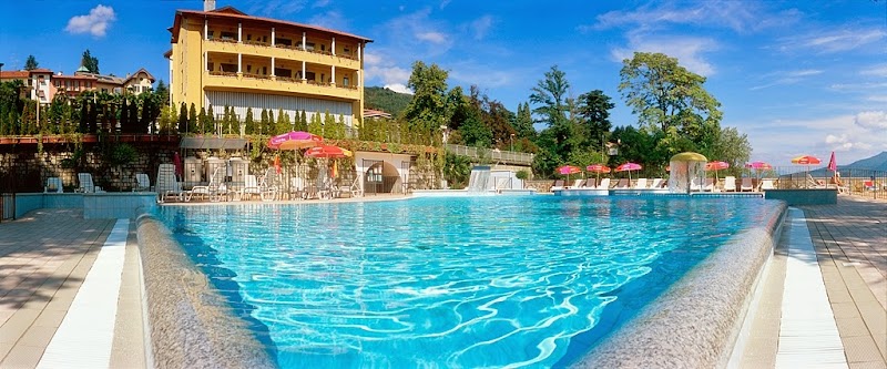 Hotel Residence Zust — Alloggio a Verbania, VCO