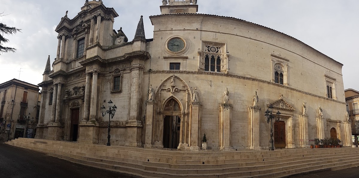 Santacroce Guest House Sulmona — Alloggio a Sulmona, L'Aquila