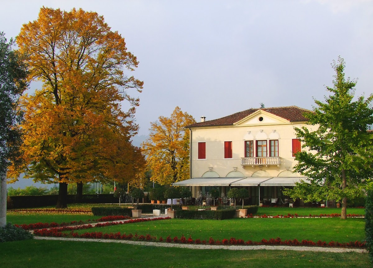 Hotel Villa Ca' Sette — Alloggio a Bassano del Grappa, Vicenza