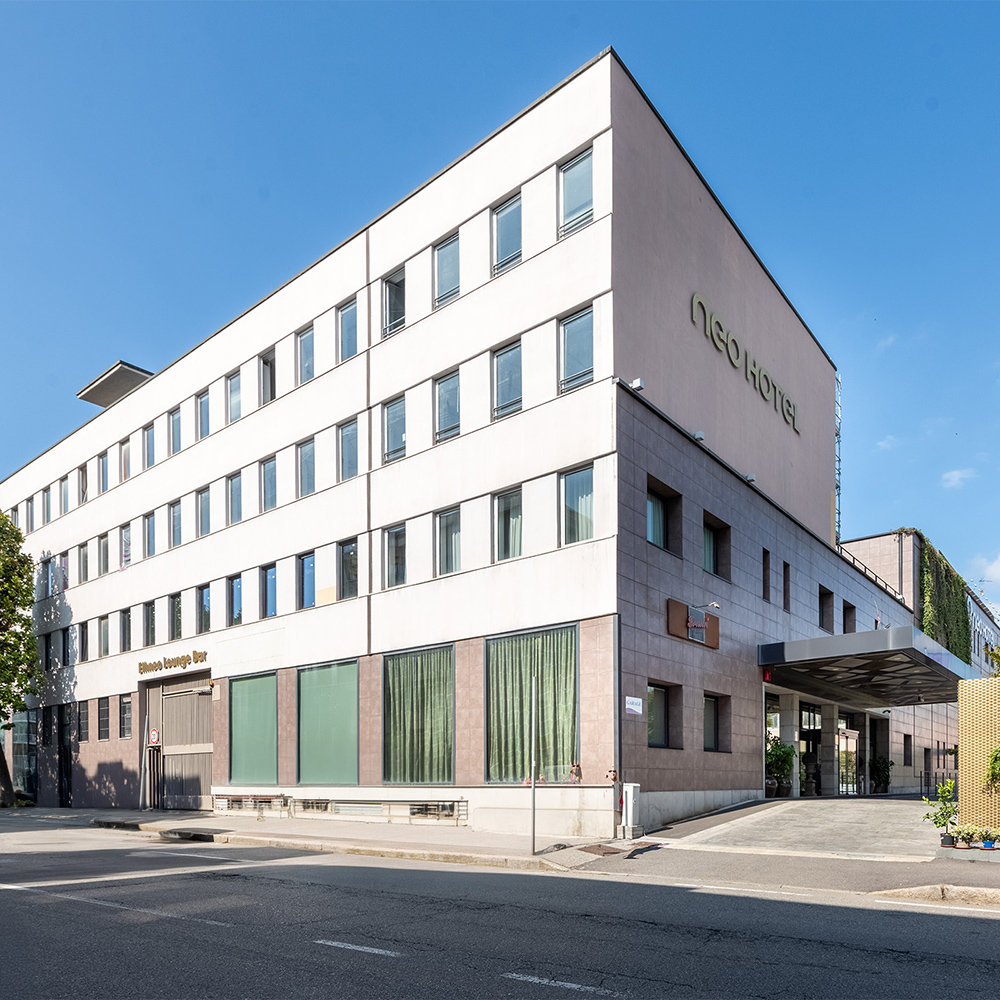 Hotel Neo — Punto di interesse a Milano, Milano