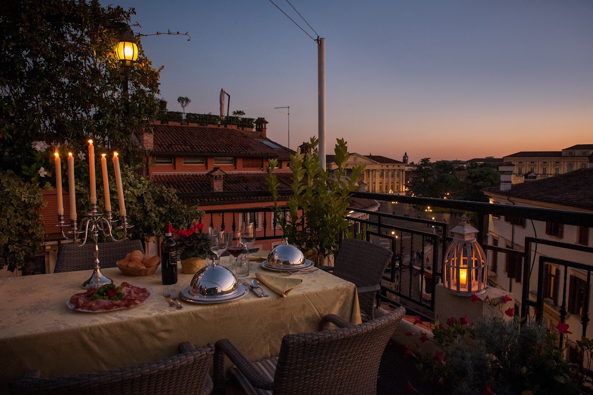 Hotel Bologna — Alloggio a Verona, Verona