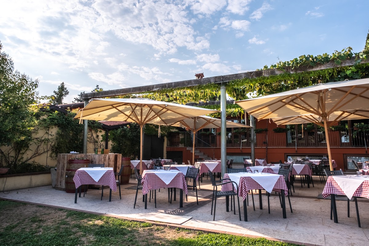 Corte San Mattia - Agriturismo Verona — Alloggio a Verona, Verona