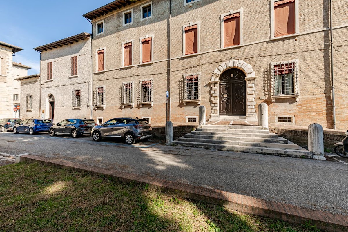 Palazzo Farini B&B