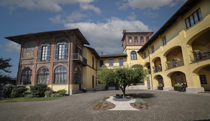 Villa Soleil | Hotel Ivrea — Alloggio a Ivrea, Torino