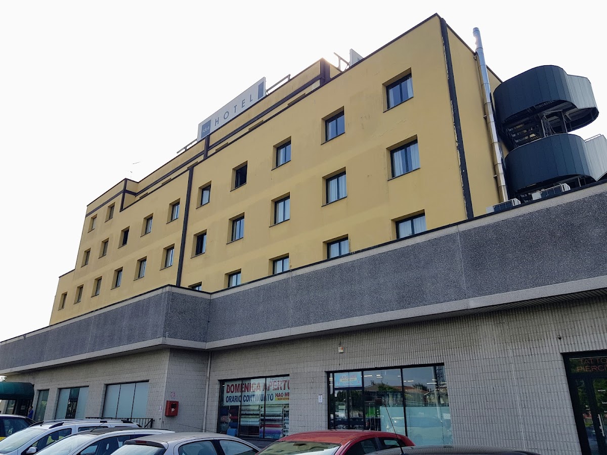 Idea Hotel Piacenza — Alloggio a Piacenza, Piacenza