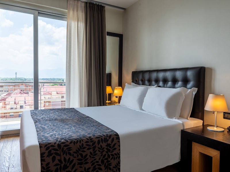 B&B HOTEL Borgaro Torinese — Alloggio a Venaria Reale, Torino