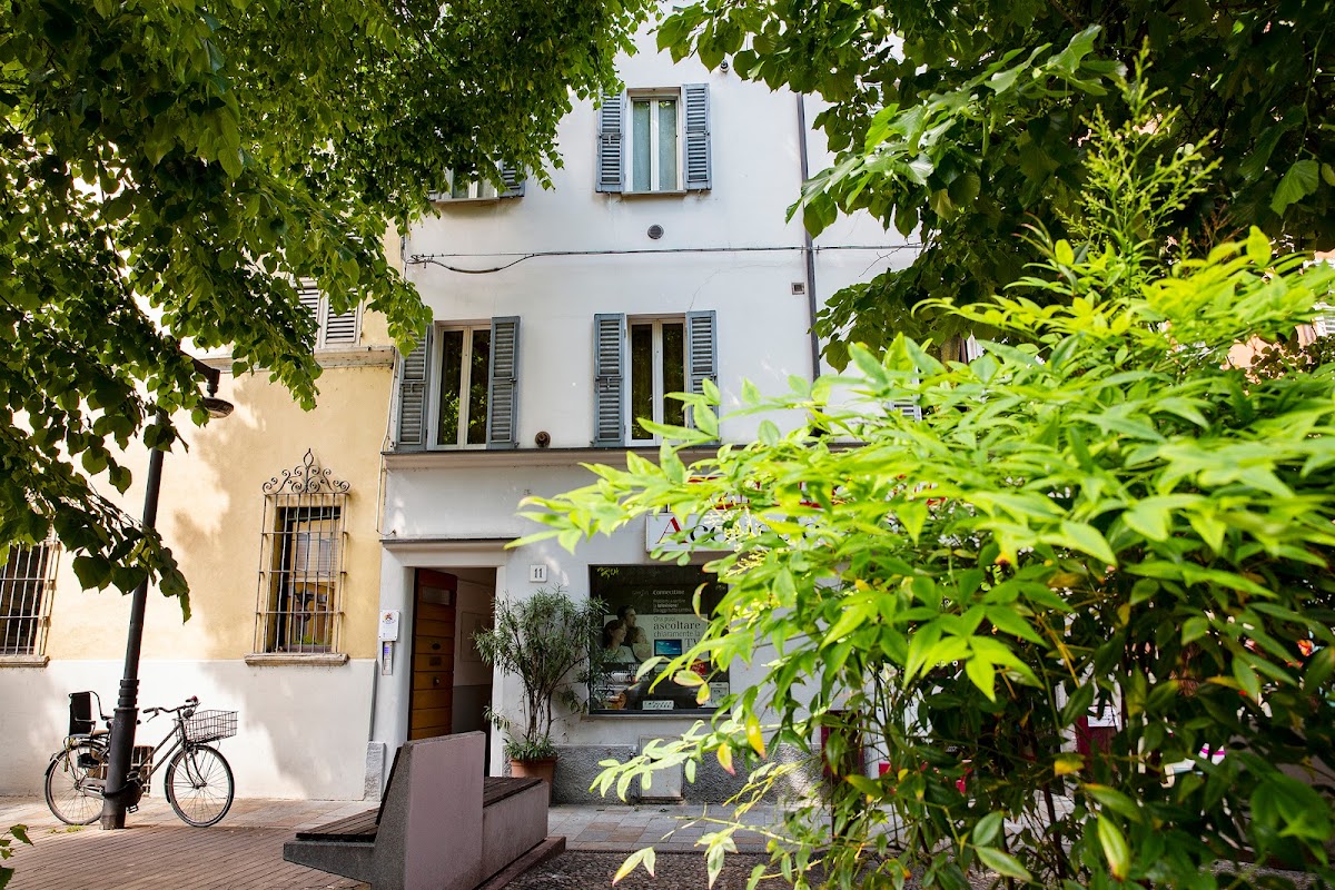 Bed and breakfast al Ducale and apartments — Alloggio a Parma, Parma