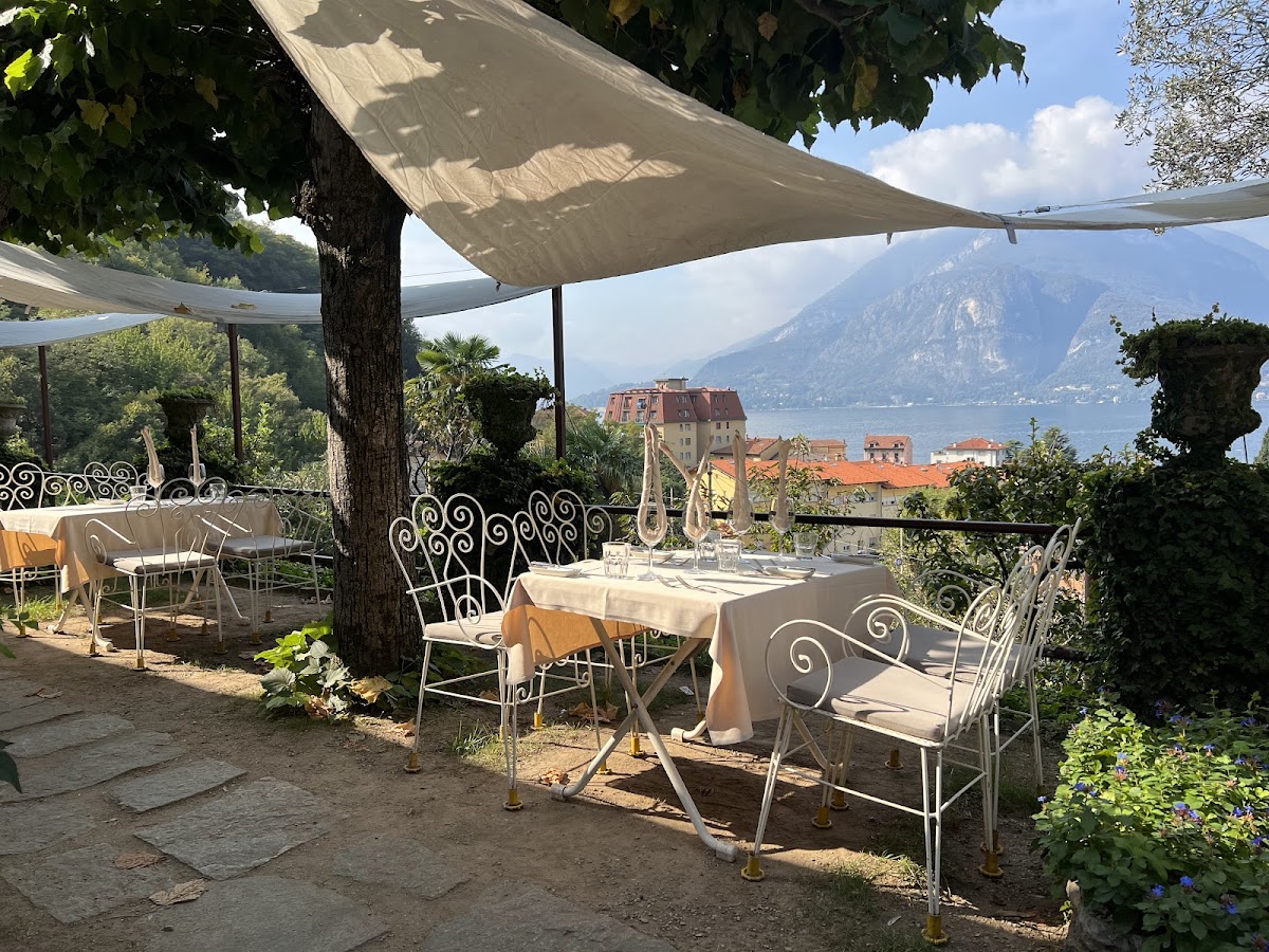 Villa Varenna — Alloggio a Varenna, Lecco