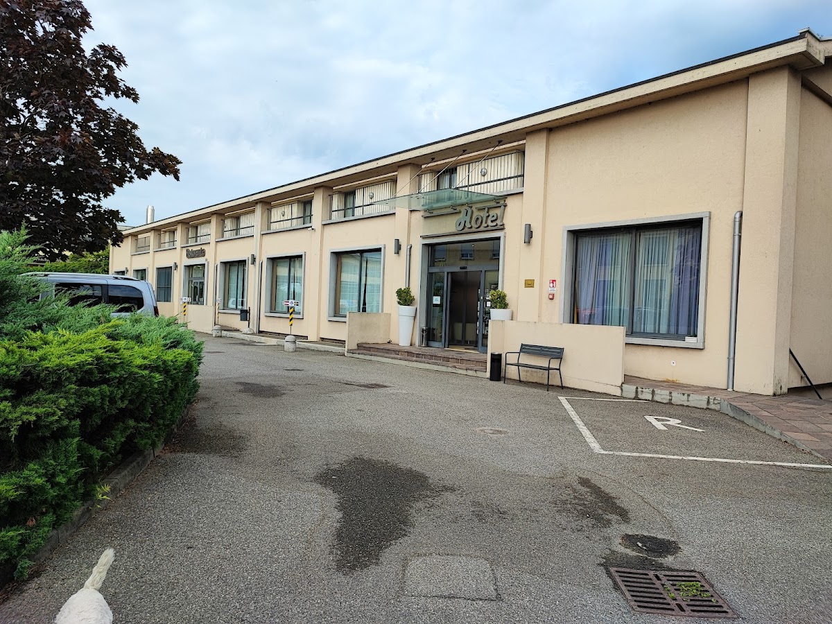 MH Hotel Piacenza Fiera — Alloggio a Piacenza, Piacenza