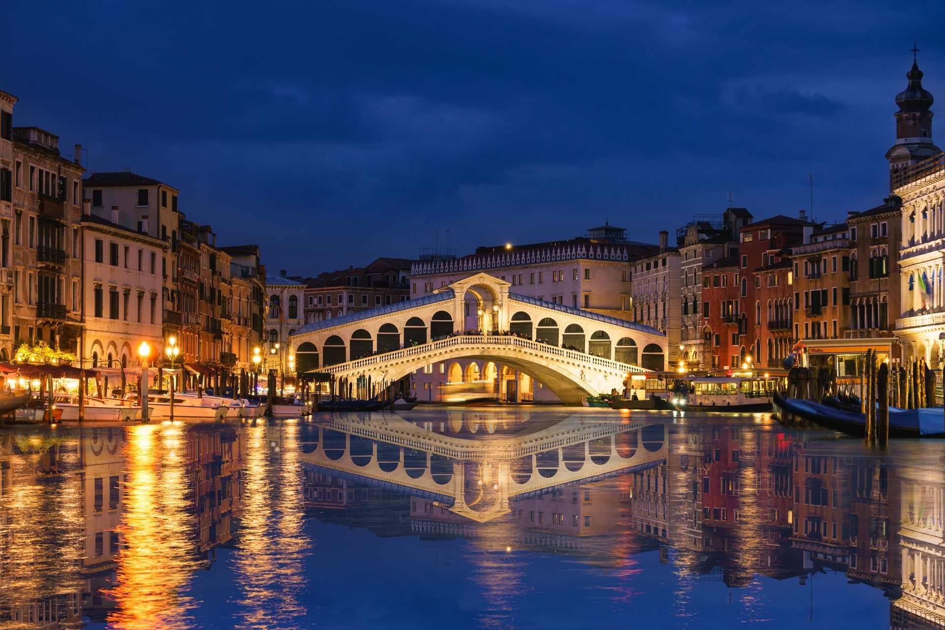 Hotel Giovannina — Punto di interesse a Venezia, Venezia
