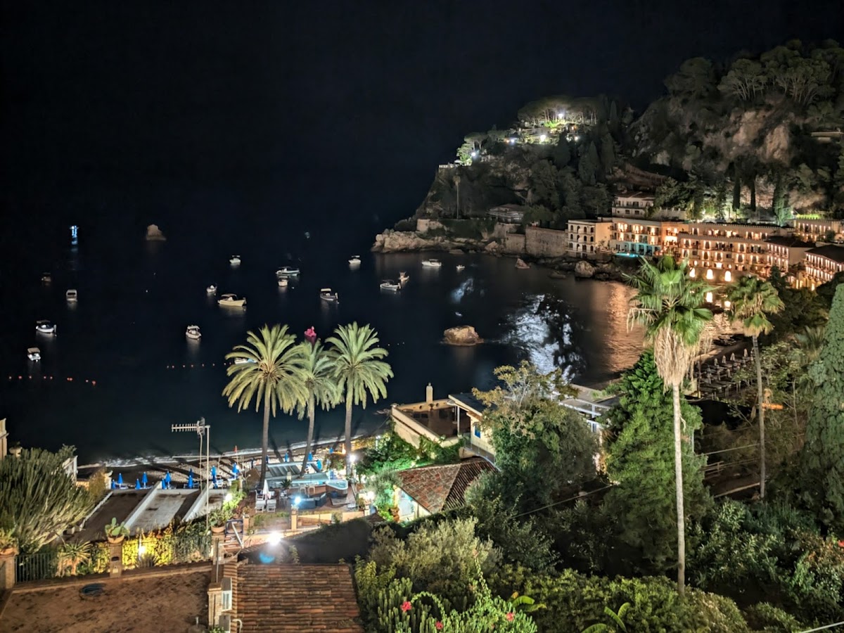 Hotel Baia Azzurra 4 stelle — Alloggio a Taormina, Messina