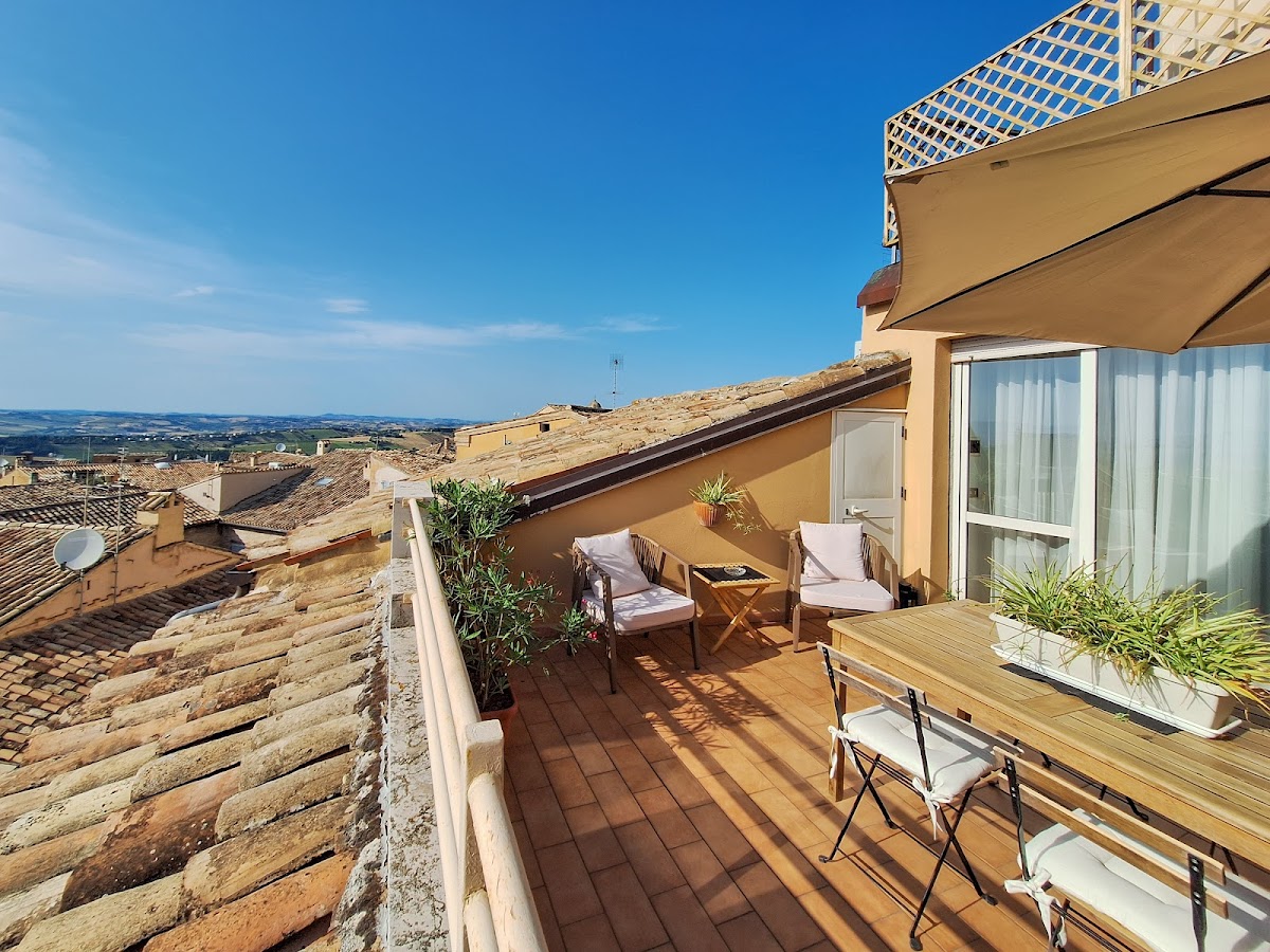 Hotel Lauri — Alloggio a Macerata, Macerata