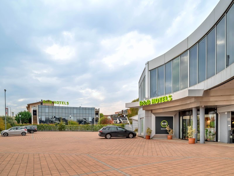B&B HOTEL Alba — Alloggio a Alba, Cuneo