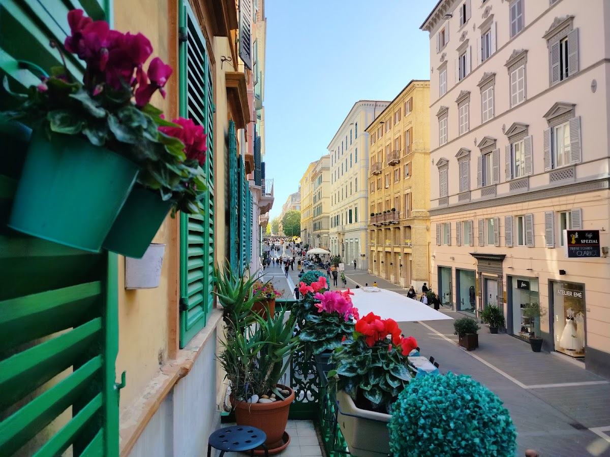B&B La Casa in Centro — Alloggio a Ancona, Ancona