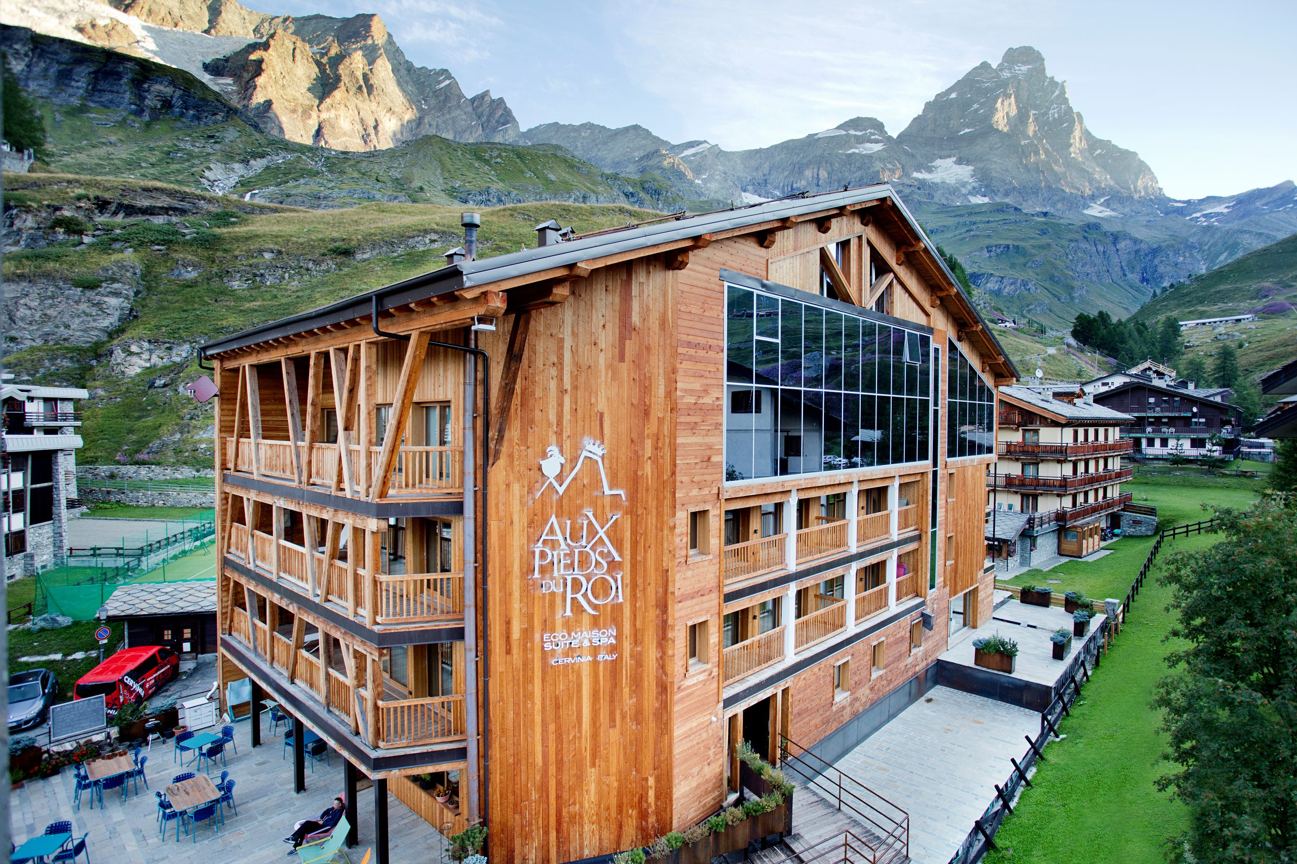 Aux Pieds Du Roi — Alloggio a Cervinia, Aosta