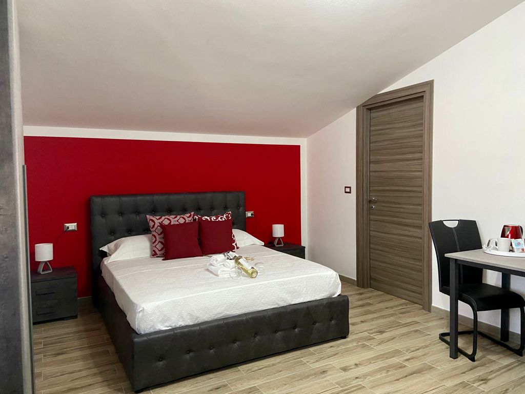 Cadoni Guest House — Alloggio a Bosa, Oristano