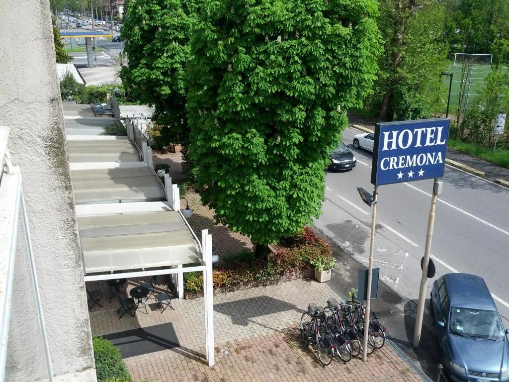 Hotel Cremona Di Lombardelli Carla — Alloggio a Cremona, Cremona