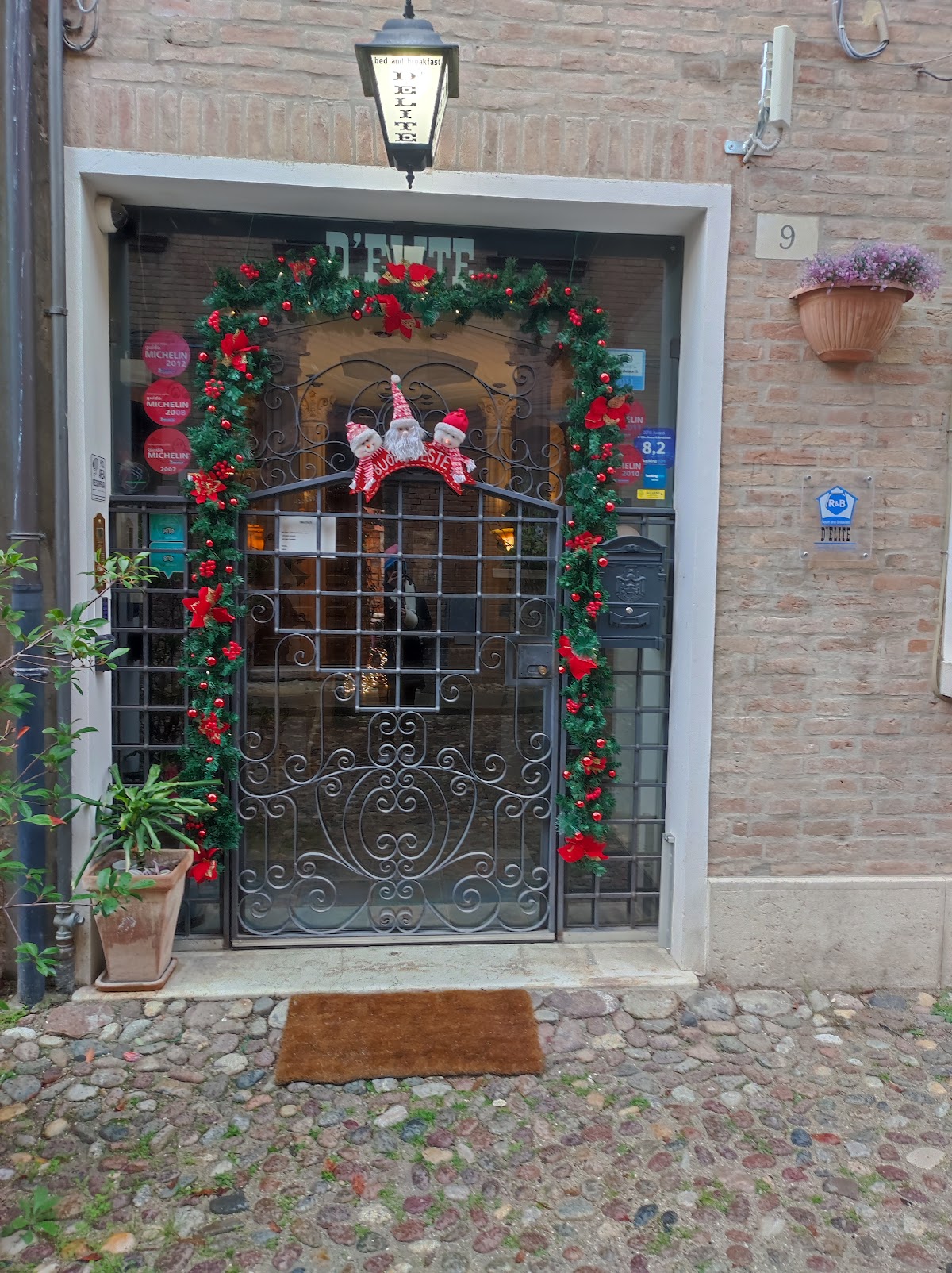 D'Elite Room & Breakfast — Alloggio a Ferrara, Ferrara