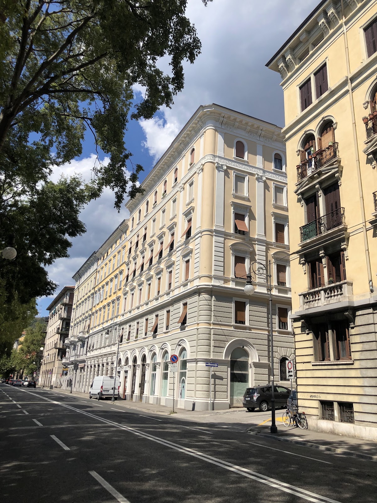 B&B Excelsior — Alloggio a Trieste, Trieste