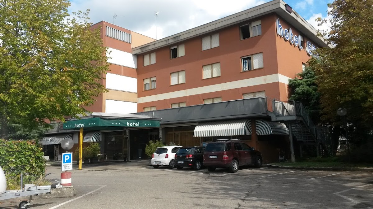 Hotel Eden — Alloggio a Modena, Modena