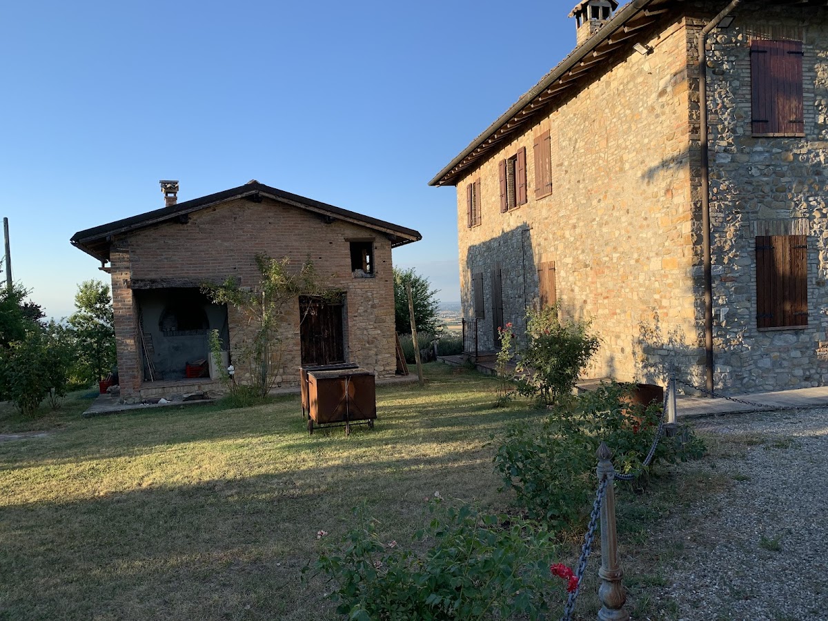 Agriturismo Al Vigneto — Alloggio a Parma, Parma