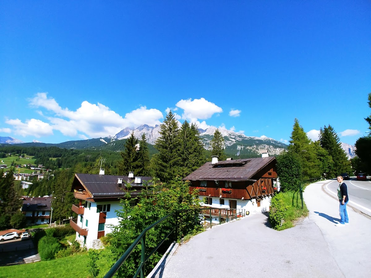 Villa Arianna — Alloggio a Cortina d Ampezzo, Belluno
