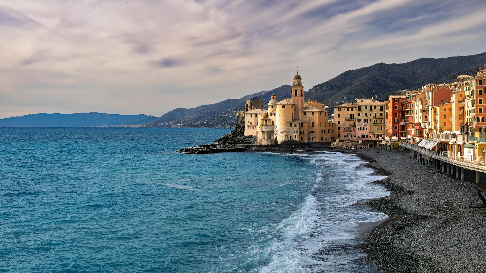 Albergo Ca' D'Andrean Di Celsi Ilva & C. Sas — Alloggio a Manarola, La Spezia