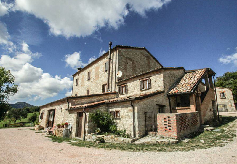 Agriturismo La Faggiola Azienda Agricola Biologica — Alloggio a Urbino, Pesaro e Urbino