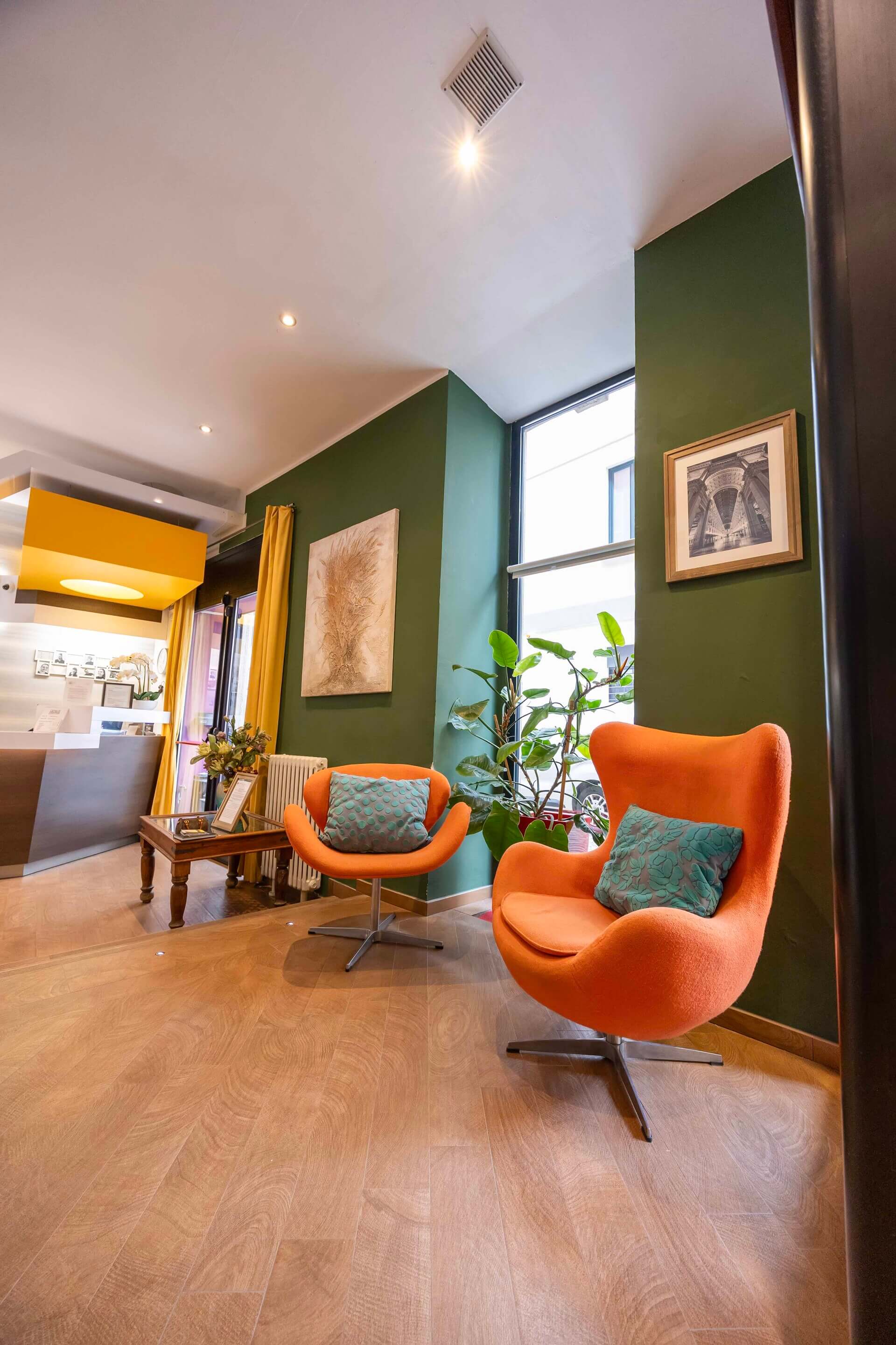 Genius Hotel Downtown — Punto di interesse a Milano, Milano