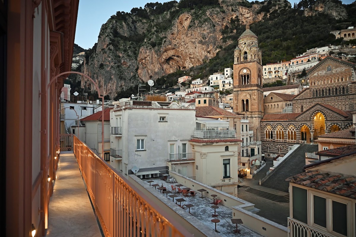 ABBRACCIO Amalfi Boutique Retreat