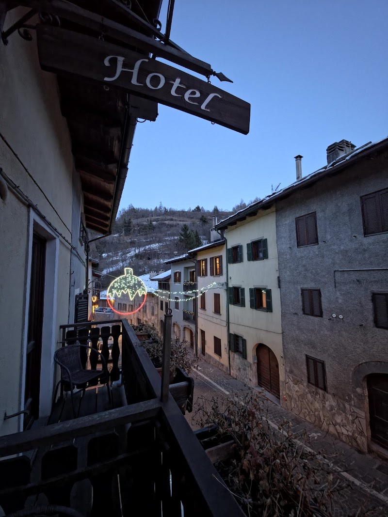 Hotel Chalet d'Oulx — Alloggio a Oulx, Torino