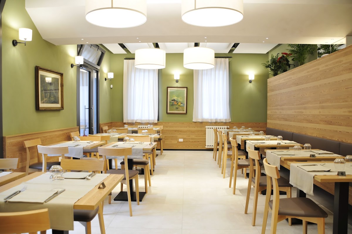 La Botte Trattoria e Albergo — Alloggio a Ferrara, Ferrara