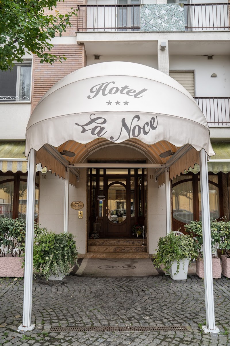 Hotel La Noce — Alloggio a Chivasso, Torino