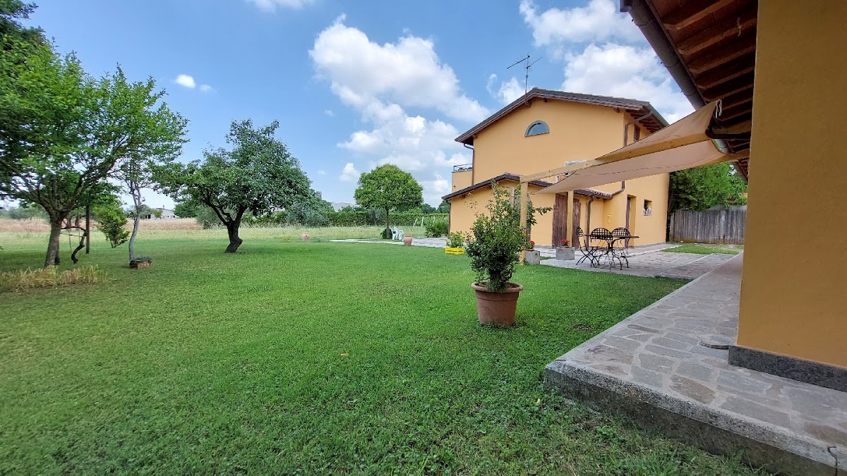 Agriturismo La Corte Appartamenti in campagna CIN IT056059B5S6BL9ZVT — Alloggio a Viterbo, Viterbo
