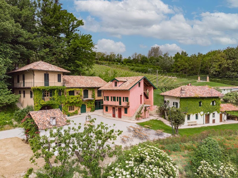 Tenuta Miranda — Alloggio a Canelli, Asti