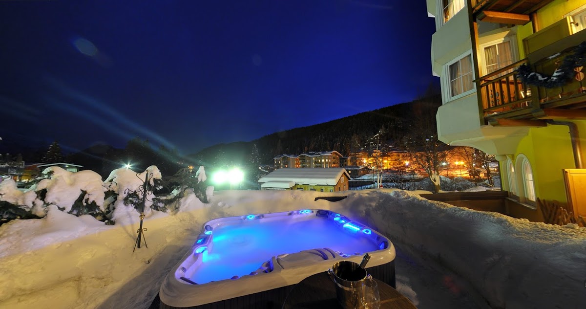 Hotel Chalet all'Imperatore — Alloggio a Madonna di Campiglio, Trento