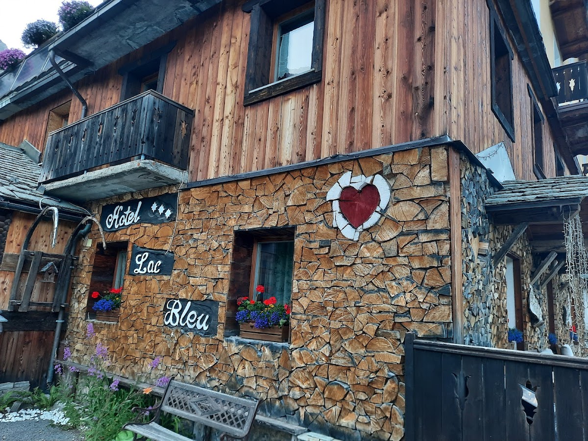 Hotel Lac-Bleu — Alloggio a Cervinia, Aosta